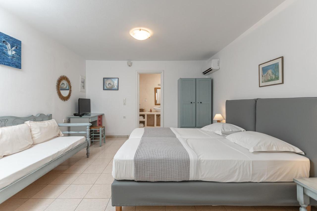 Annita'S Village Hotel Agia Anna  Exterior photo
